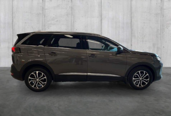 Peugeot 5008 – Image 2